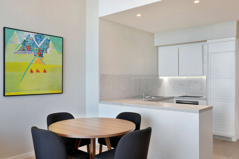 Dining Room 4