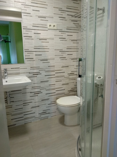 Bathroom 4, Hostal Buenavista, Lugo