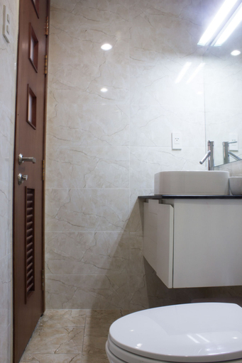 Bathroom 2, Saigon Sweethome, District 1