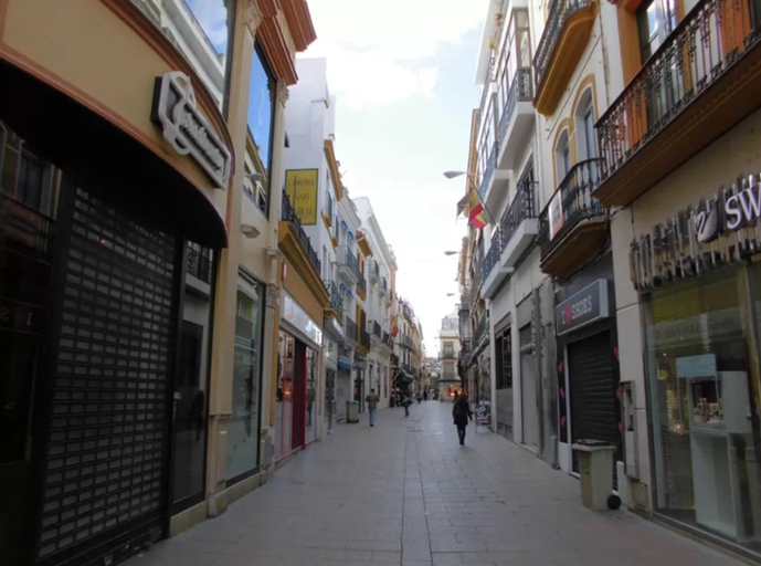 Exterior & Views 2, Hostel One Catedral, Sevilla
