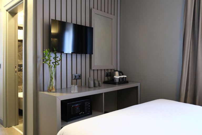 Bedroom 2, Dilens Bosphorus Hotel, Beşiktaş
