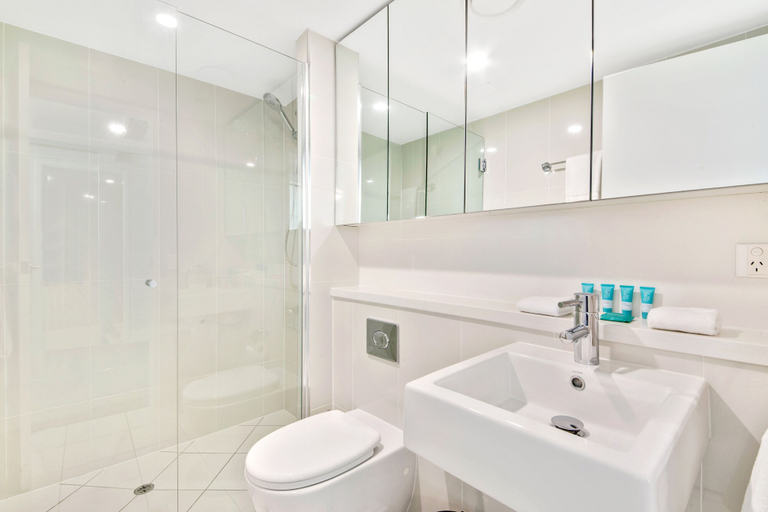 Bathroom 4, Echelon Apartments, Livingstone - Pt B