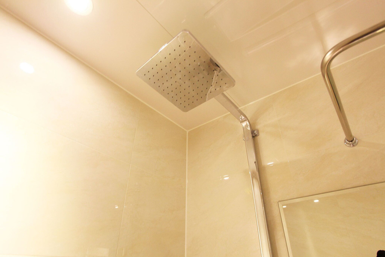 Bathroom 3, Yeongdeungpo Jardin Hotel, Yeongdeungpo
