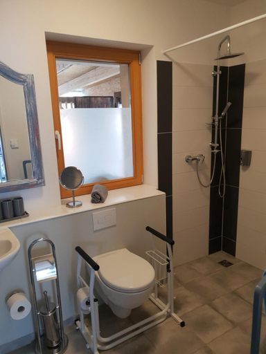 Bathroom 3, Ostsee Radlerpension Peitz, Spree-Neiße