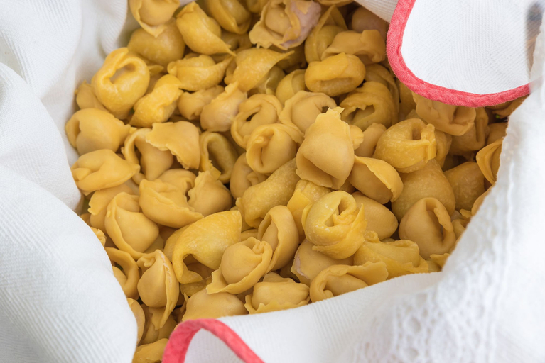Food & Drinks 5, Villa del Sasso, Bologna