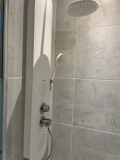 Bathroom 4, Le Domaine Du Haut Preau, Charente-Maritime
