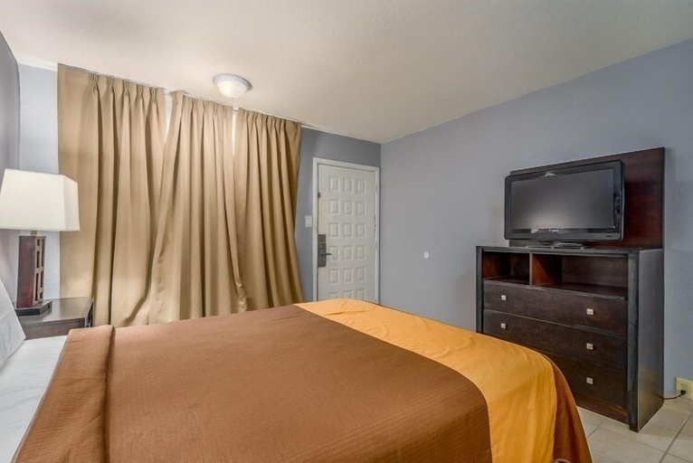 Bedroom 3, Extend a Suites & RV Park, Bernalillo
