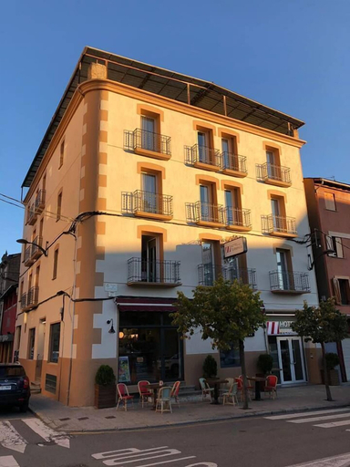 Exterior & Views 2, Hotel Terminus Puigcerdà, Girona