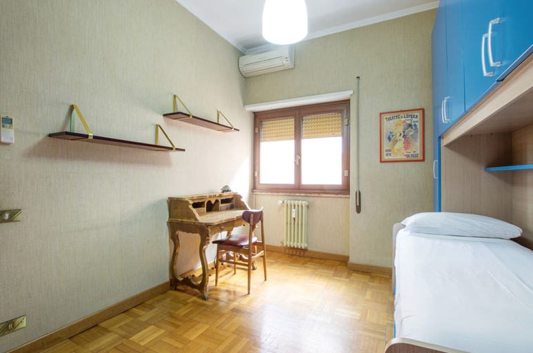 Room amenity 4, Luxury Macrobio Flat, Rome