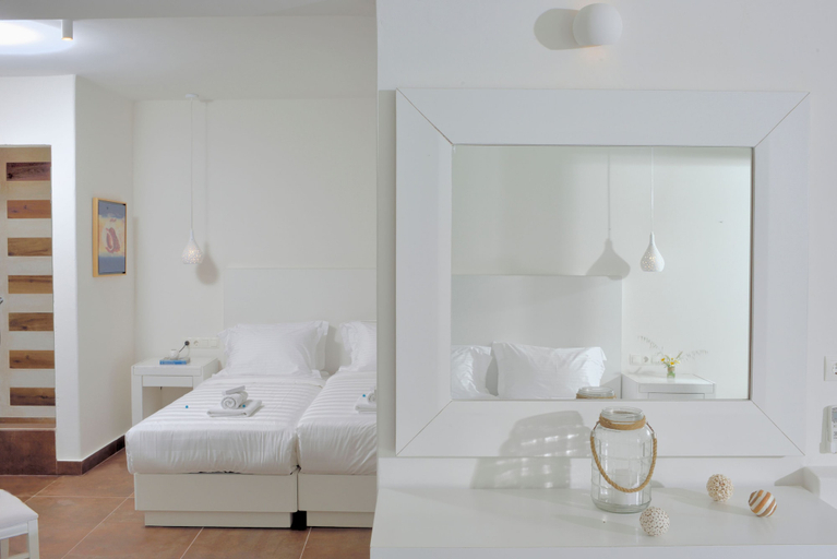 Bedroom 2, Jenny's Summer Houses, South Aegean