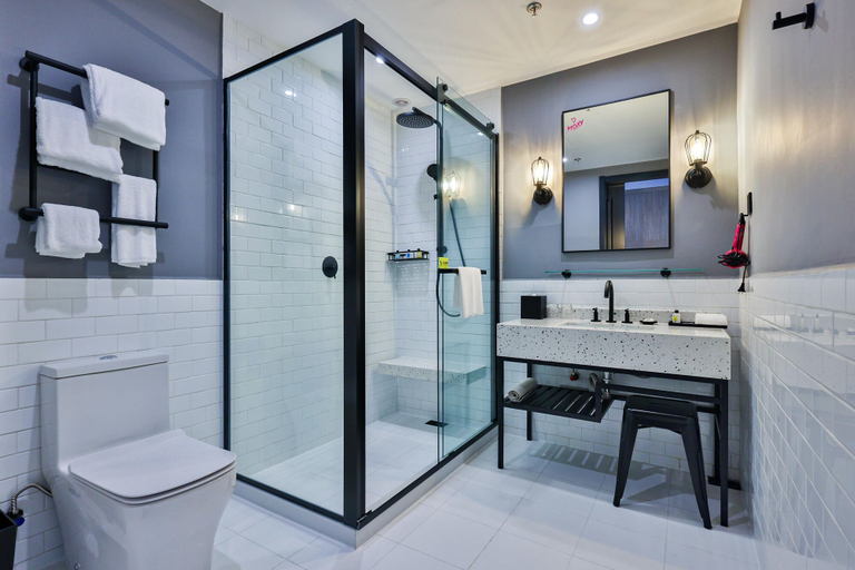 Bathroom 5, Moxy Shanghai Hongqiao NECC, Shanghai