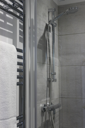 Bathroom 4, Pardlestone Farm: B&B, Somerset