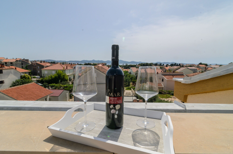 Food & Drinks, Apartments Amico, Zadar