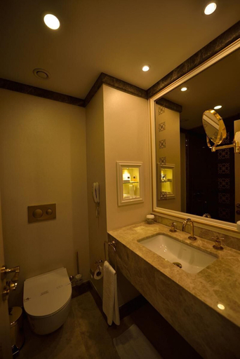 Bathroom 4, Altın Otel & Spa Balıkesir, Merkez