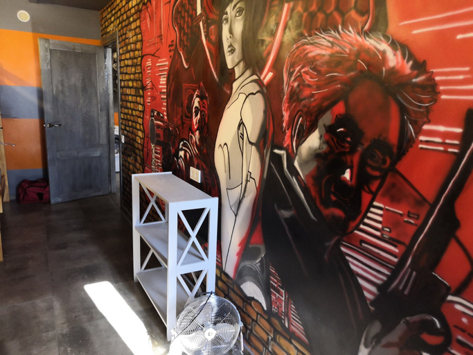 Others 4, Graffiti Mega City Hostel, Dniprovs'kyi
