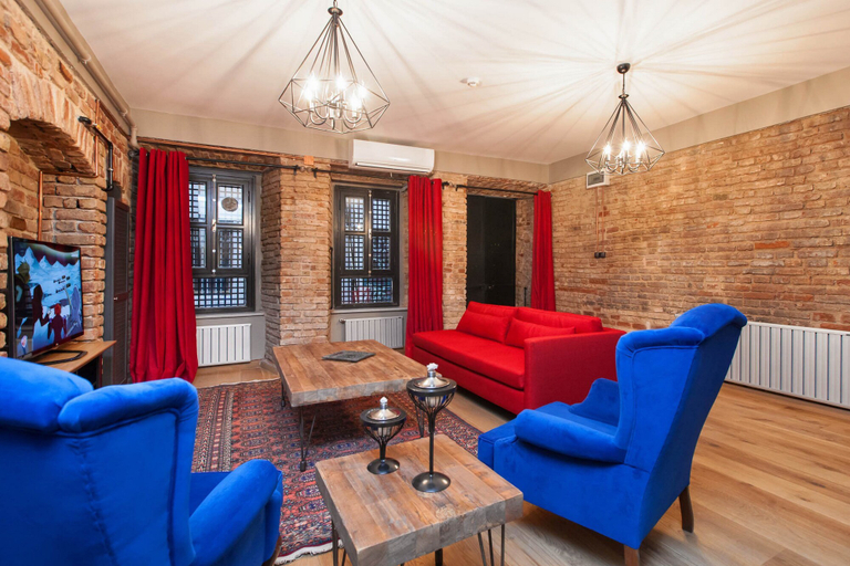 Living area 4, Studio with Hot Tub, Beyoğlu