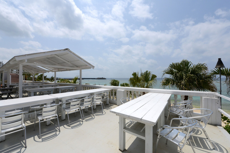 Food & Drinks 4, Beach Resort Morimar, Yomitan