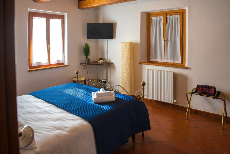 Bedroom 4, B&B I Pini Di Storaco, Ancona