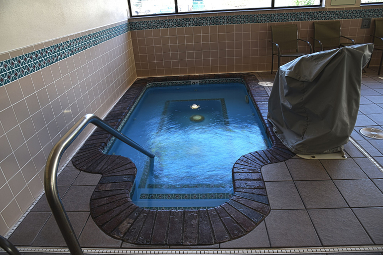 Sport & Beauty 3, DoubleTree by Hilton Helena Downtown, Lewis and Clark