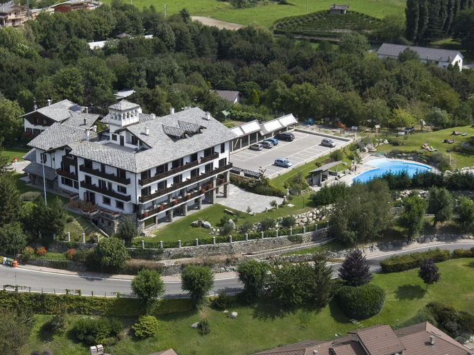 Exterior & Views 2, Hotel Milleluci, Aosta