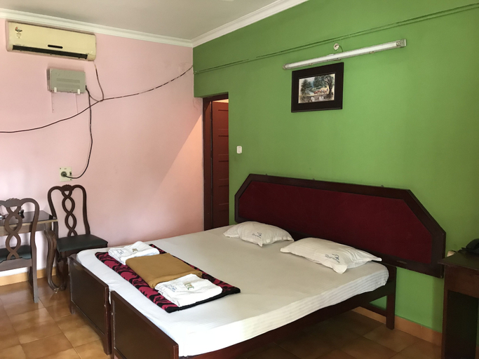 Bedroom 3, Indraprastham Tourist Home, Kottayam