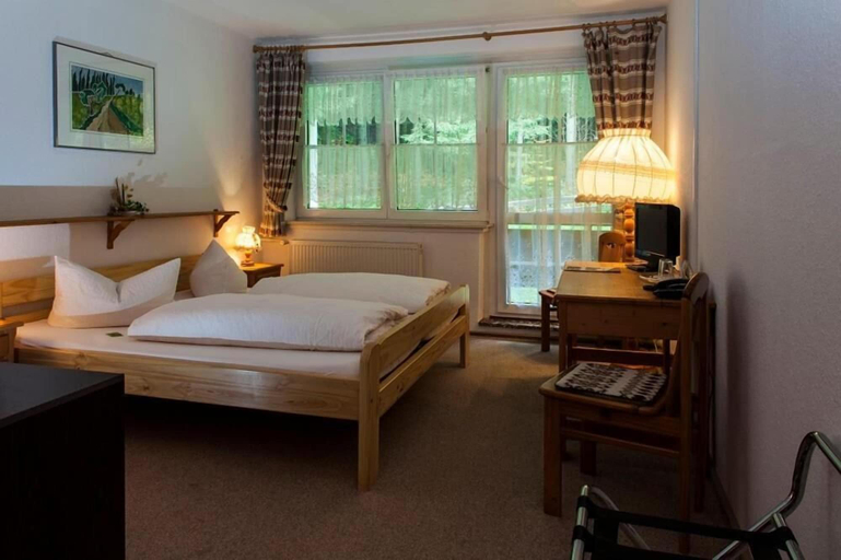 Bedroom 2, Hotel Rodebachmühle, Gotha
