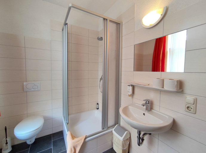 Bathroom 5, Hotel Waldmühle, Harz