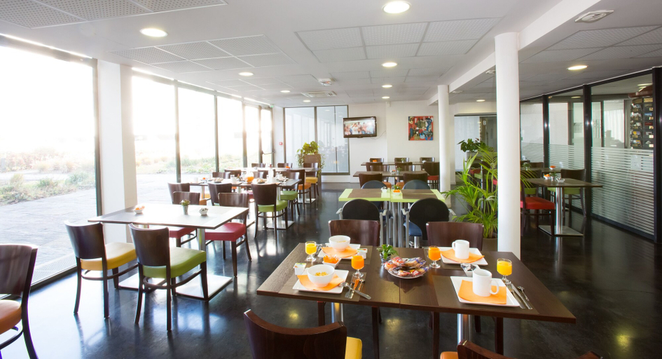 Food & Drinks 2, All Suites Appart Hôtel | Bordeaux Lac, Gironde