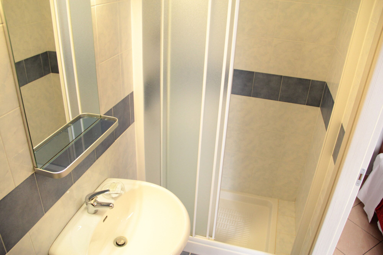 Bathroom 4, Hotel Siro, Milano