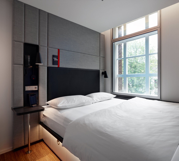 Bedroom 3, citizenM Amstel Amsterdam, Amsterdam