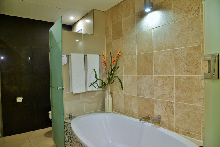 Bathroom 4, BON Hotel Waterfront Richards Bay, Uthungulu