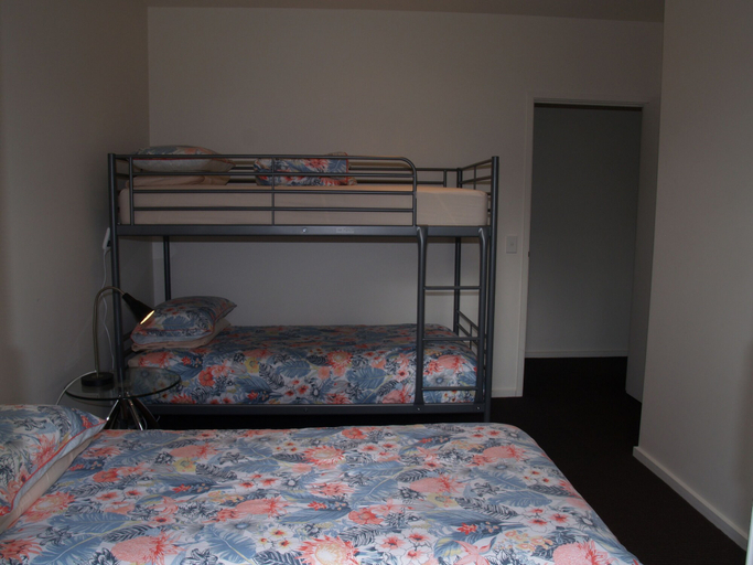 Bedroom, Craggy Peaks Wilderness Cabins, Northern Midlands - Pt B