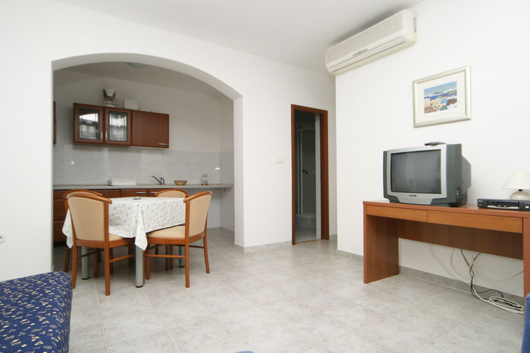 Others 5, Apartments Pucisca, Pučišća