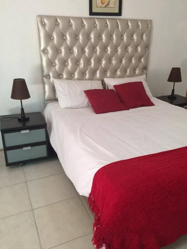 Bedroom 3, Borrowdale Country Manor, Harare