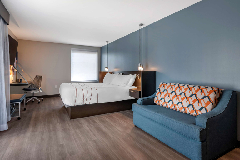 Bedroom 3, Vīb Hotel by Best Western Denver RiNo, Denver