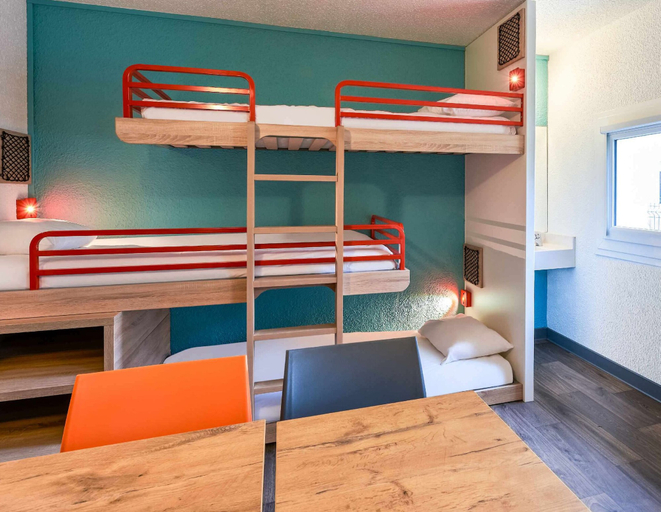 Bedroom 2, HotelF1 Chaumont, Haute-Marne
