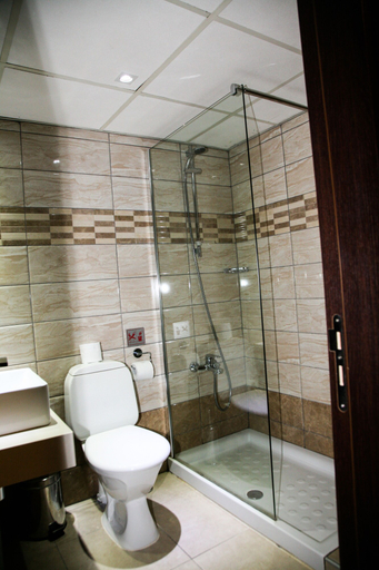 Bathroom 5, Anais Bay Hotel