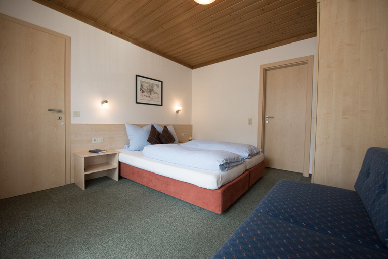 Bedroom 2, Haus Voglreiter, Zell am See