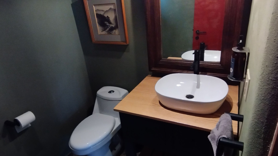 Bathroom 4, Alma Liebre Viñedos del Valle, Ensenada