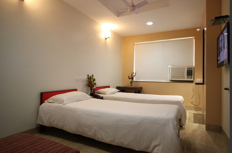 Bedroom 3, Hotel Airlines International, Mumbai Suburban