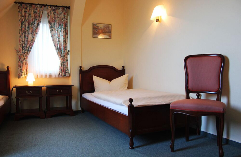 Bedroom 4, Haus am See, Barnim