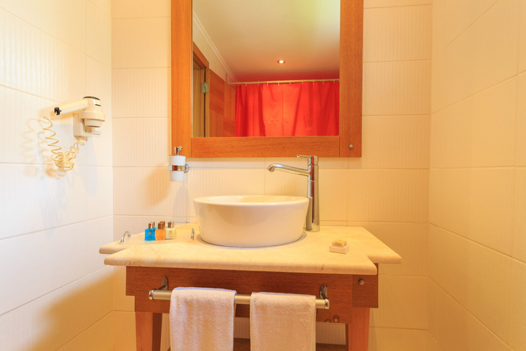 Bathroom 5, Orka World Hotel & Aquapark, Fethiye