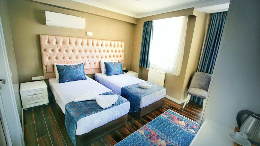 Bedroom 3, Cape Palace Hotel, Fatih
