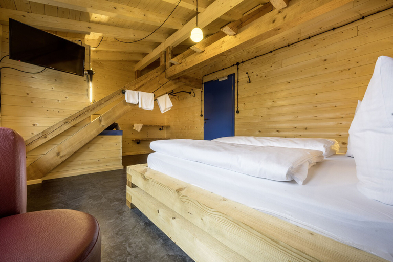 Bedroom 4, Landgasthof Kreuz, Konstanz