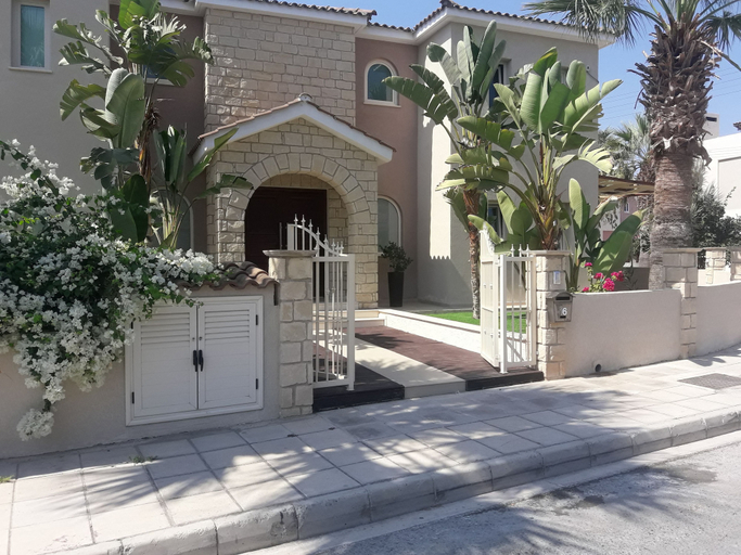 Exterior & Views, villa kristia