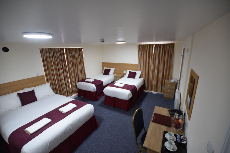 Bedroom 4, PremierLux Serviced Apartments, London