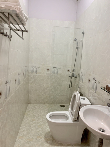 Bathroom 3, Phuong Dung Hotel, Đà Lạt