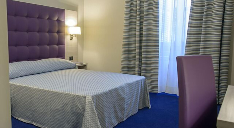 Bedroom 2, Hotel Torino Porta Susa, Torino