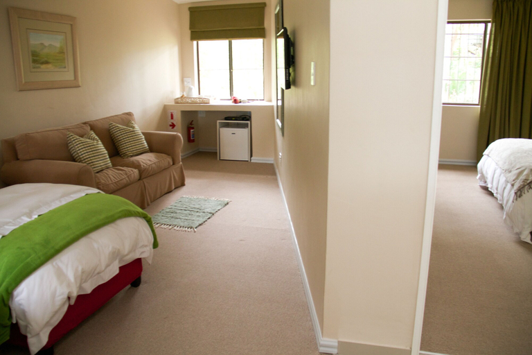 Bedroom 3, Paarl Nuwerus Lodge, Cape Winelands