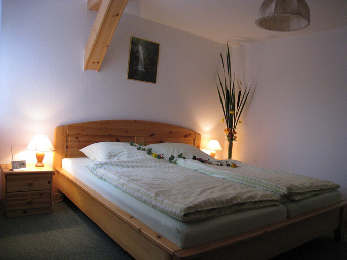 Bedroom 3, Kammbaude Neuhermsdorf, Sächsische Schweiz-Osterzgebirge